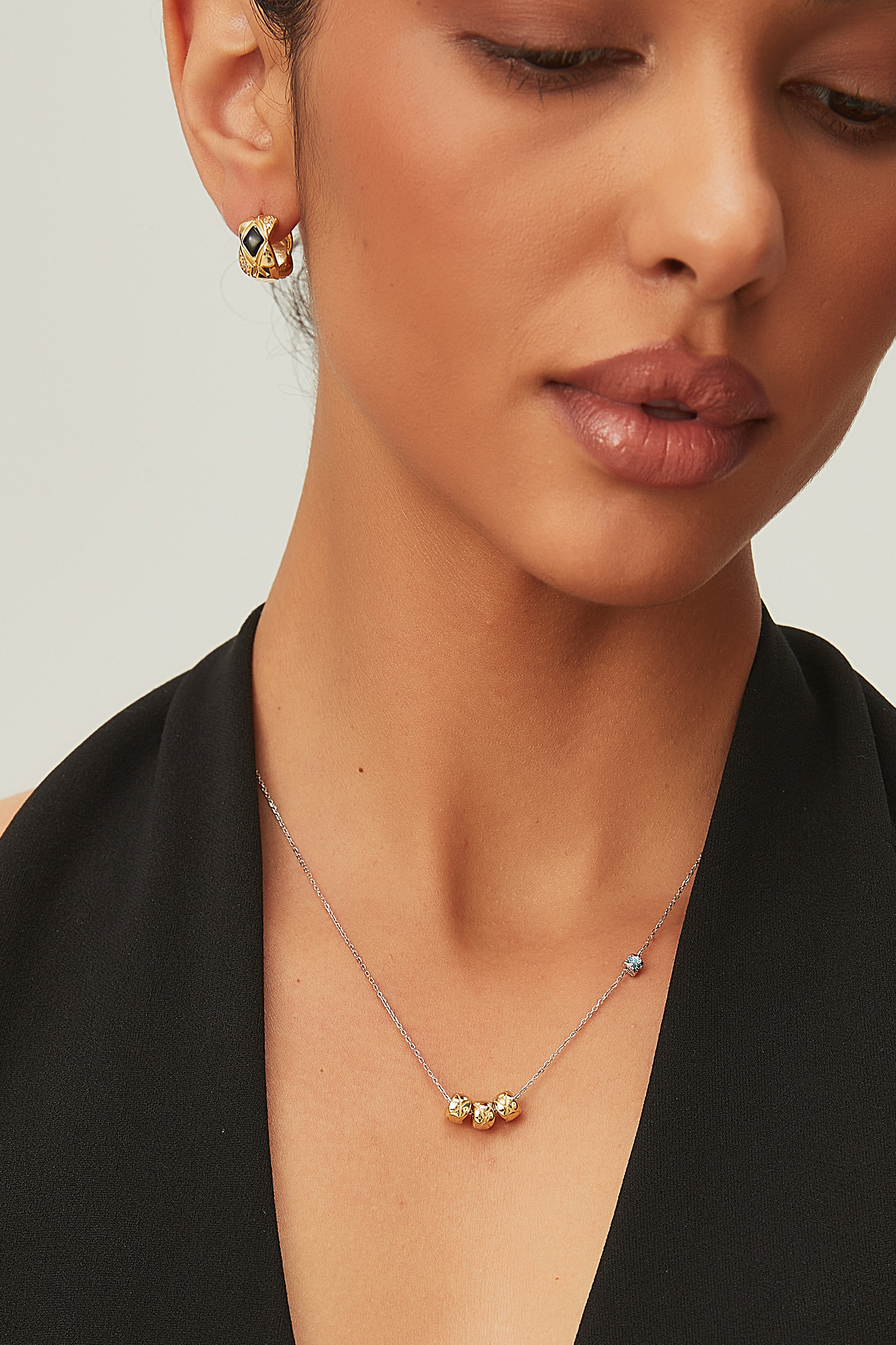 Minimal Beaded Chain Necklace – Trio
