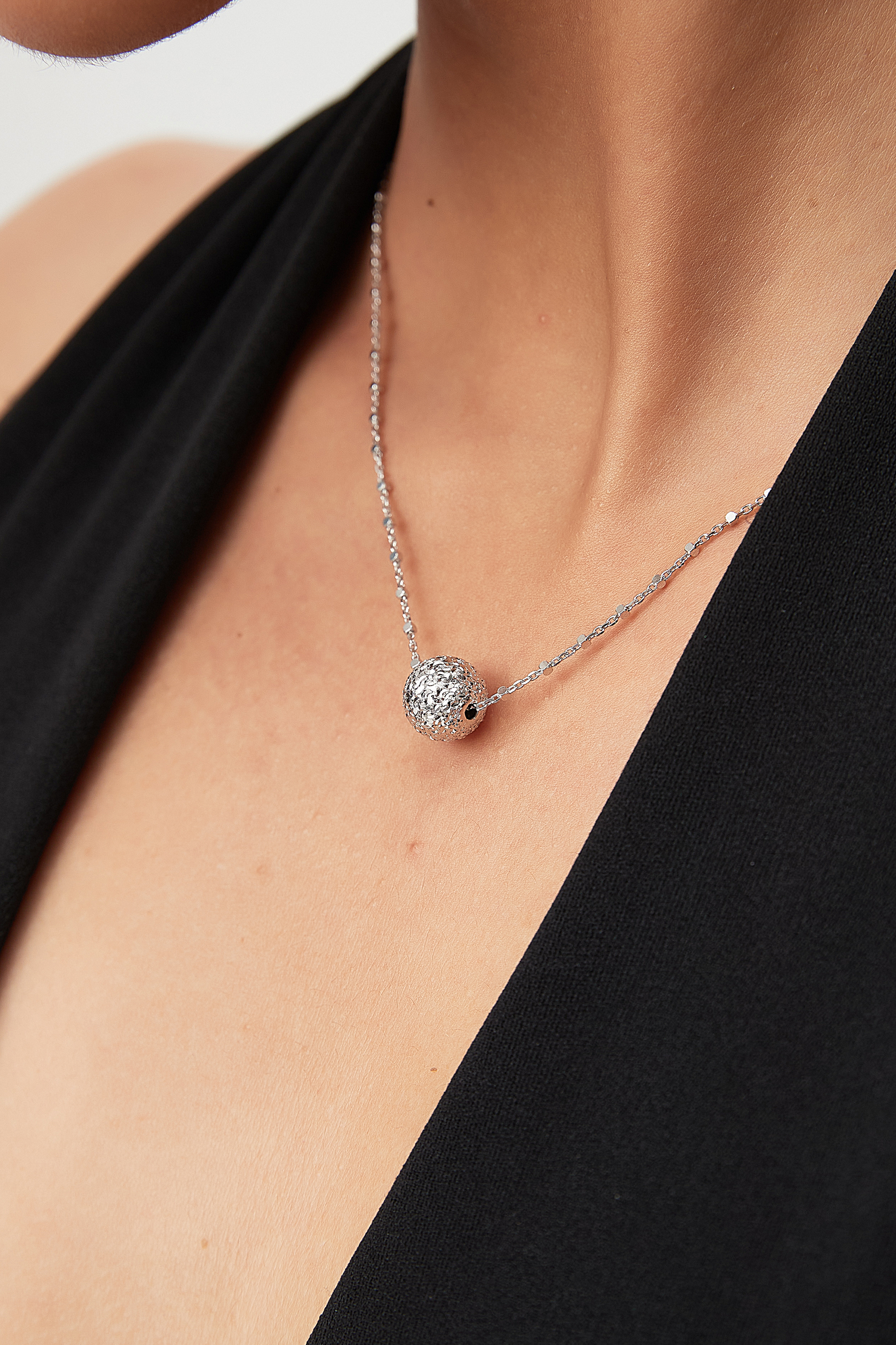 Textured Sphere Pendant Necklace – Node