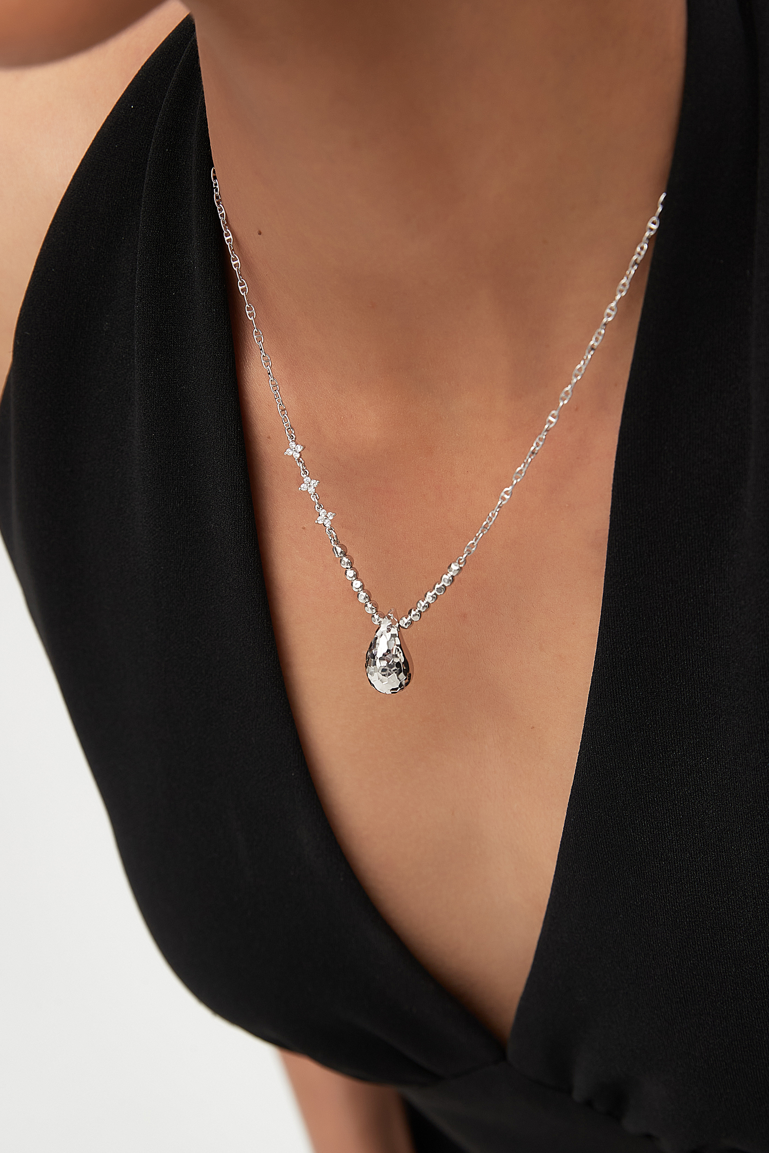 Faceted Drop Pendant Necklace – Facet