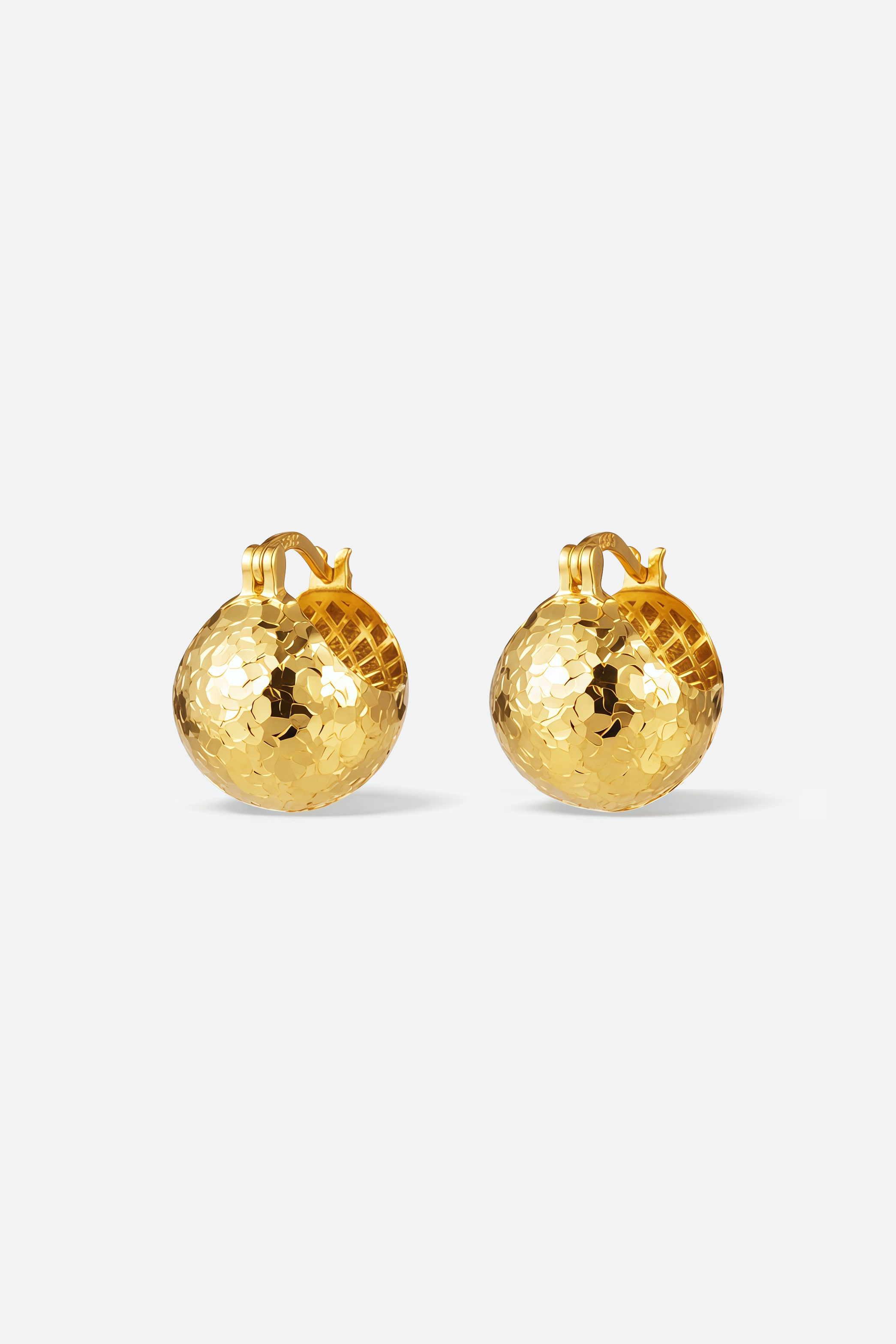 Textured Hollow Hoop Earrings – Shell