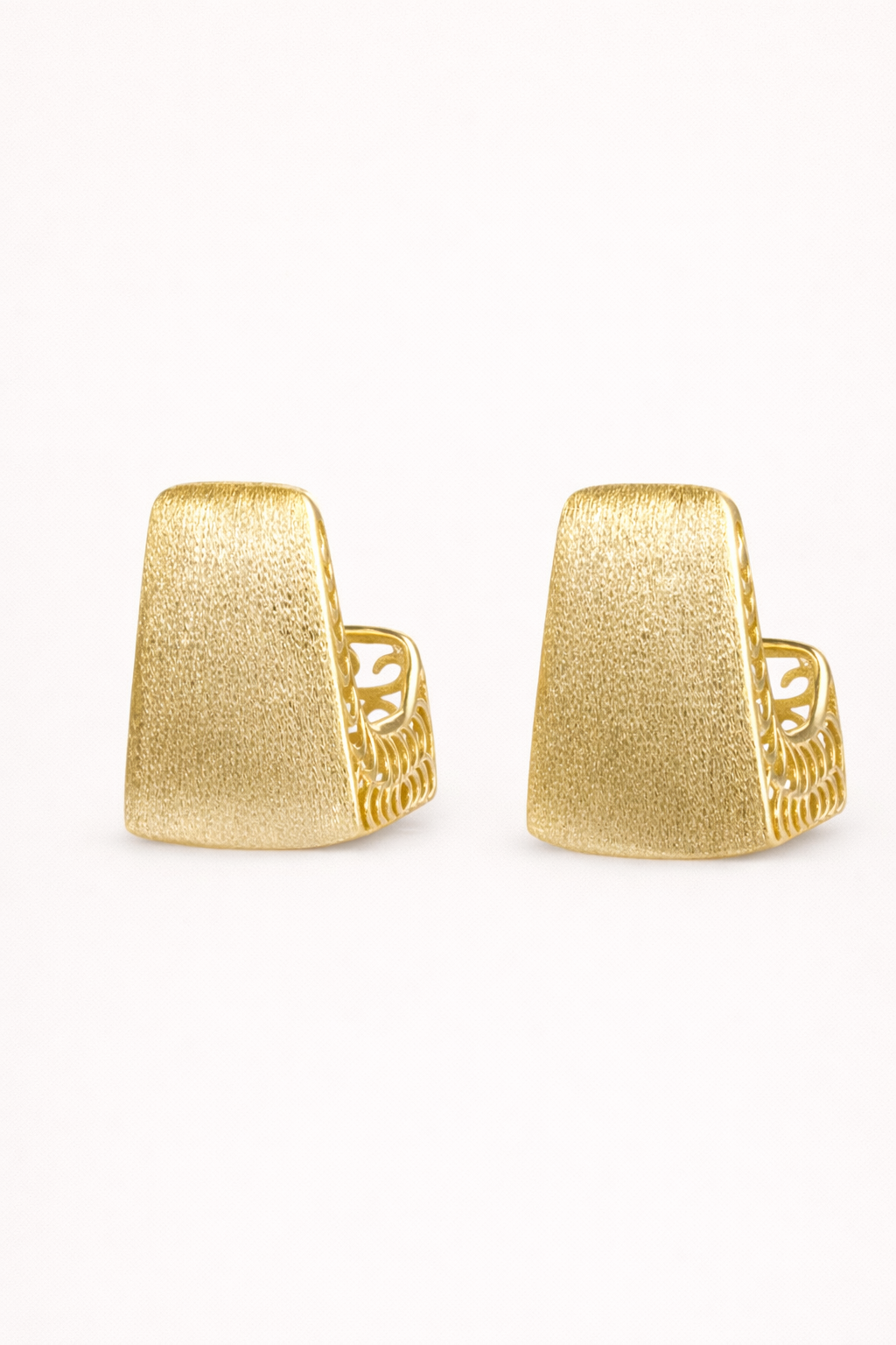 Brushed Sculptural Cuff Earrings – Panel