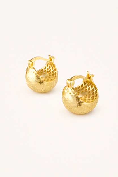 Textured Hollow Hoop Earrings – Shell