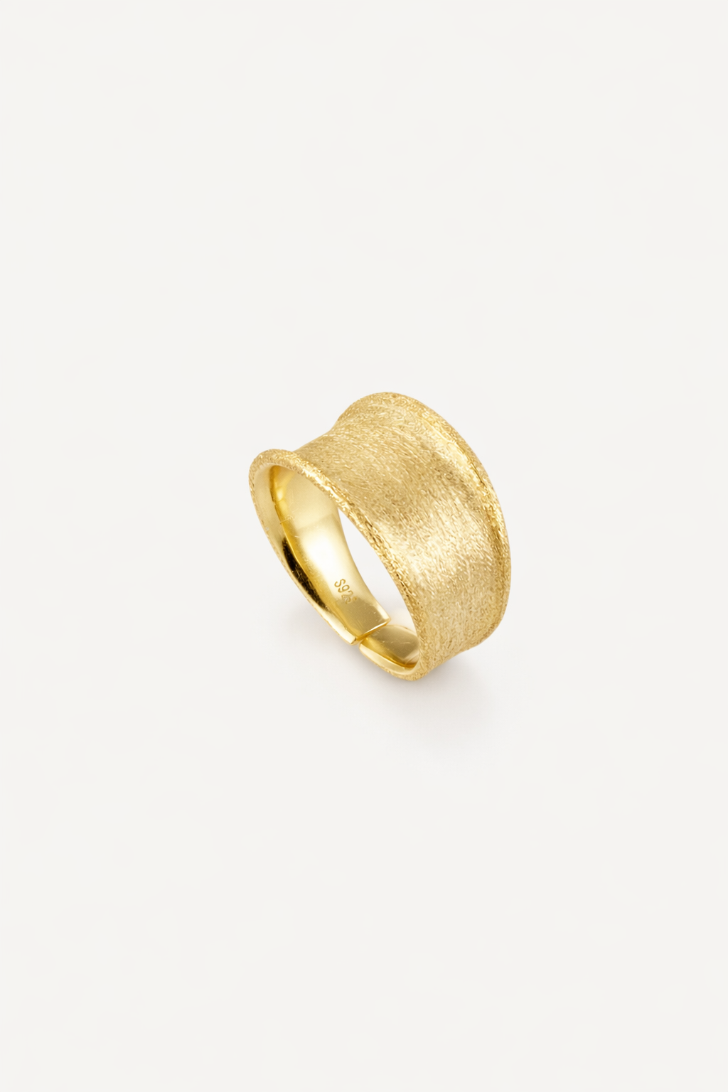 Brushed Sculptural Band Ring – Arc